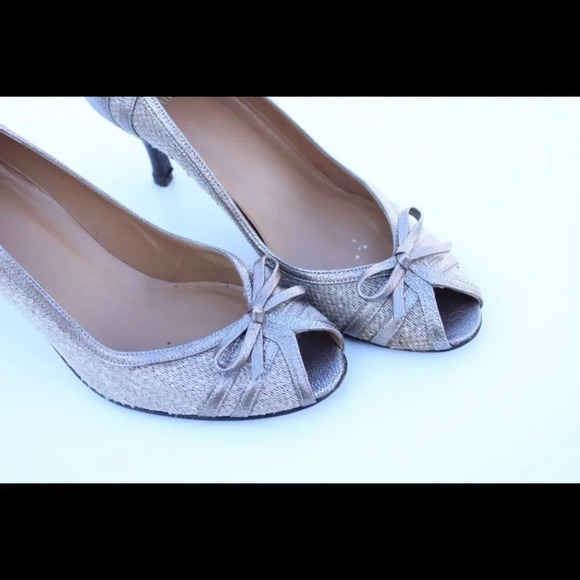 Stuart Weitzman peep toe pumps - Picture 7 of 8
